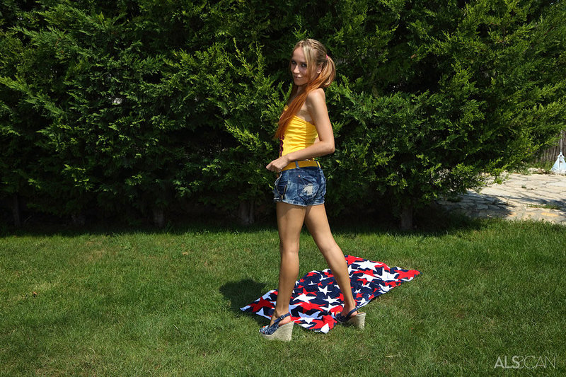 Евгения, 21 год, 10 размер груди